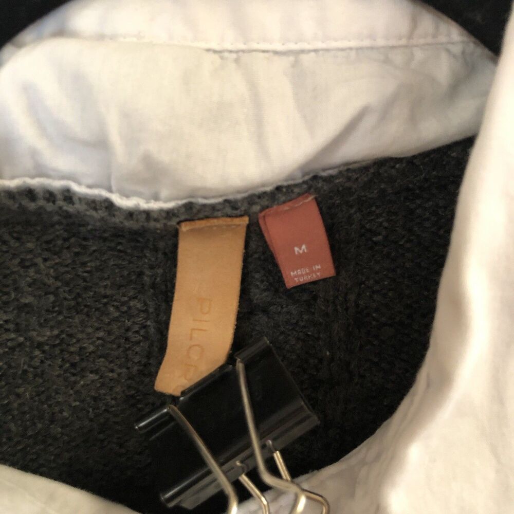 Anthropologie Pilcro Cropped Cable-Knit Twofer Sweater Gray White Sz Medium - Picture 7 of 12